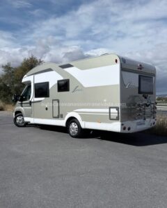 BURST NER Into IT 664 Profiled Motorhome Sierra Nevada Motorhome, a company with more than 20 years of experience in the used sales sector, offers you this magnificent motorhome. For more information or price check our website www.autocaravanassierranevada.com or click enlaces on our link https://autocaravanassierranevada.com/.../burner-into.../ Do you want to pay in installments? Call and we will inform you without obligation 617795719 621251555 Extras MOTOR: Fiat Ducato 2.3 Multiset 130cv YEAR: 2011 KM: 97.000 Measurements: 6.70m x 2.80m Places to travel: 4 Sleeping seats : 4 * Garage Measurement: (1.40m x 1.20m x 0.55m) * Beds (French/ electric hanging in living room) Extras: Air Conditioning ( Motor ) Airbag (Driver and Co-pilot) Cruise Speed Centralized Lock Down ( In Cabin ) Electric elevators Electric Mirrors Radio (CD- AUX-2DIN-USB-SD-BT) Rearview camera (on radio) Swivel seats REMIX dark out in the booth Mosquito nets on windows and skylights Transparent Skylights and Panoramic Skylights XXL in Cabin DOMESTIC Refrigerator (220v, Gas, 12v-auto) 150L capacity Gas oven Shower with rampart inside the toilet 100 ah battery. 100w Solar Panel. Trauma Combi warm up TV 12v.(TDT-HDMI-USB-DVD) Aluminum escalator Canopy SPACE 3.5m. Bike rack for 3 Reinforced Tires Camper Special #autocaravanasgranada #autocaravanaocasion #autocaravanasdeocasion #ventaautocaravana #compraautocaravana #autocaravanabarata #caravaningandalucia #autocaravanasur #granadaturismo #granadaocasion #andaluciavanlife #vanlife #camperlife #motorhome #campervan #viajarenautocaravana #caravaninglife #aventuraenruta #viajeslibres #escapadarural #naturalezaylibertad #viajarporelmundo #rutavanlife #descubreespaña #autocaravanaspain