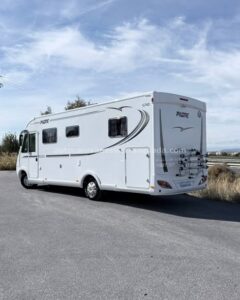 Integral ESSENTIAL PILOT G740 Sierra Nevada Motorhome, a company with more than 20 years of experience in the used sales sector, offers you this magnificent motorhome. For more information or price check our website www.autocaravanassierranevada.com or click on our link https://autocaravanassierranevada.com/.../pilot.../ Do you want to pay in installments? Call and we will inform you without obligation 617795719 621251555 Extras MOTOR: Fiat Ducato 2.3 Multiset 130cv YEAR: 2016 KM: 103.000 Measurements: 7.40m x 2.90m Places to travel: 5 Sleeping seats : 5 * Measurement Garage with double gate : (2.20m x 1.00m x 0.90m) * Beds (Island/ Hanging in Cabin/Convertible Living Room) Extras: Air Conditioning ( Motor ) Airbag ( driver and copilot ) Cruise Speed Shut down centralized Electric Mirrors Electric elevators ( driver only ) Radio (CD-USB-AUX-BT) Parking Sensor Rear view camera Swivel seats REMIX Dimmers Full Cabin Mosquito nets on windows, skylights and front door Transparent skylights and skylights XXL in salon DOMESTIC Refrigerator (220v, Gas, 12v, Auto) 160L capacity Shower with separate toilet seat 100 ah battery. 100w Solar Panel. Warm Up Trauma Net Ready TV 12v. (TDT-HDMI-USB-DVD) Aluminum escalator 4m THULE awning Bike rack for 3 Reinforced tires, special camper brand CONTINENTAL #autocaravanasgranada #autocaravanaocasion #autocaravanasdeocasion #ventaautocaravana #compraautocaravana #autocaravanabarata #caravaningandalucia #autocaravanasur #granadaturismo #granadaocasion #andaluciavanlife #vanlife #camperlife #motorhome #campervan #viajarenautocaravana #caravaninglife #aventuraenruta #viajeslibres #escapadarural #naturalezaylibertad #viajarporelmundo #rutavanlife #descubreespaña #autocaravanaspain