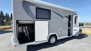 The Toronto Fall RV Show rolled into the Toronto Congress Centre on Friday, October 17 for a 3-day event, culminating on Sunday, October 19. This annual autumn RV show, presented by the Ontario RV Dealers Association, is the Canadian launch for the new RV model year, with dealers presenting a full range of the latest in RV design and technology, according to an article from RV Lifestyle. RV Show visitors had the opportunity to buy a raffle ticket ($25) for a chance to win the CRVA 50th Anniversary General Coach Reward Travel Trailer in the “RV The North” Sweepstakes. This very special sweepstakes continues online, with tickets available until March 2026, when a winner will be drawn. Record attendance on the first two days, and near-record attendance on Sunday signalled a very strong start for the 2026 model year, as dealers from south-central Ontario presented the latest in RV design and technology from dozens of North America’s leading RV manufacturers, with RV manufacturer reps and RV dealership staff on hand to describe the features of each model to a very enthusiastic audience of RV owners and new RV families.