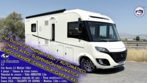 Integral LEVOYAGEUR 7.2 Autocaravanas Sierra Nevada empresa con más de 20 años de experiencia en el sector de venta de ocasión os ofrece esta magnífica casa rodante.🗣️👉 Para más información o precio 💵 consulté en nuestra página web www.autocaravanassierranevada.com ➡️🌐💻 o haga click👉🖱️ en nuestro enlace ⬇️👇 https://autocaravanassierranevada.com/.../levoyageur-7-2-2/ ¿Quieres pagar a plazos? Llama y te informamos sin compromiso 📞617795719 📞621251555 Extras 👇 CARNET C MOTOR:Fiat Ducato 2.3 Multijet 150cv AUTOMATICO AÑO: 2017 KM: 52.000 Medidas: 7,20m x 3,00m Plazas viajar: 4 Plazas dormir: 4 * Medida Garaje con doble portón:(2,20m x 1,10m x 1,05m) * Camas (ISLA / Colgante en Cabina) * Chasis ALKO + Barra de torsión * Suspensión neumática autoinflado desde cabina * Patas estabilizadoras hidráulicas control desde pantalla Extras: Aire acondicionado (de motor) AirBag (conductor y copiloto) Velocidad de crucero Cierre centralizado (2 puertas) Espejos eléctricos Elevalunas eléctricos (sólo conductor) Radio (2DIN – CD – USB – BT) Cámara de visión trasera Sensor de aparcamiento Asientos giratorios OscurecedoresREMIS en cabina completa Parasoles enrollables manuales Mosquiteras en ventanas, claraboyas y puerta principal Claraboyas Transparentes excepto turbovent Claraboyas XXL en salón TuerboVent en cocina Frigo DOMETIC (220v, Gas, 12v, Auto) 134L capacidad Ducha con mampara separada del aseo Inverter de 1500w 1Batería de litio de 120ah. 2 Placas solares 250 watt. En total y regulador victron blue solar charge Boster DC-batterycharger Calefacción ALDE 1 TV 12v (smart TV TDT USB HDMI) 1 TV 12v. (TDT - HDMI - USB -) Escalón eléctrico de aluminio Toldo OMNISTOR de 4,5m. Maleteros Laterales Ducha exterior Llantas de aluminio y Neumáticos reforzados marca CONTINENTAL especial camper #autocaravanastyle #viajarconniños #viajarenautocaravanaconniños #roadtrip #autocaravanaadventure #ventadeautocaravanas #autocaravanassierranevada #autocaravantravel #autocaravanaenlaplaya #kitcamping #differentholidays #camaisla #motorhome #caravanas1000 #camper